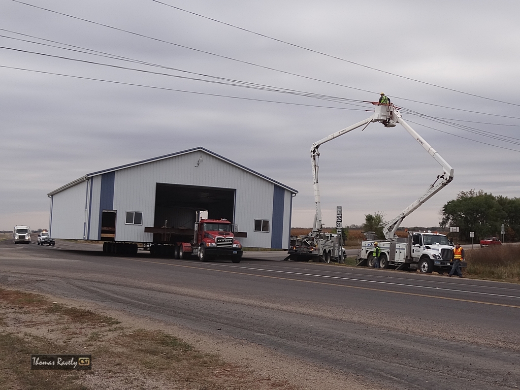 Large Building move on 281 Bypass     CSi Photo
